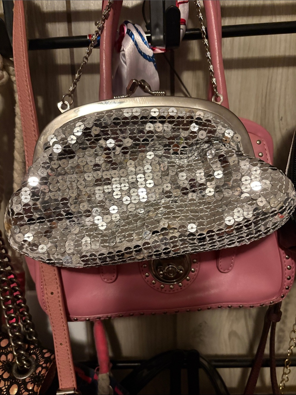 Source Unknown Silver Sequin Clutch with Pink Strap